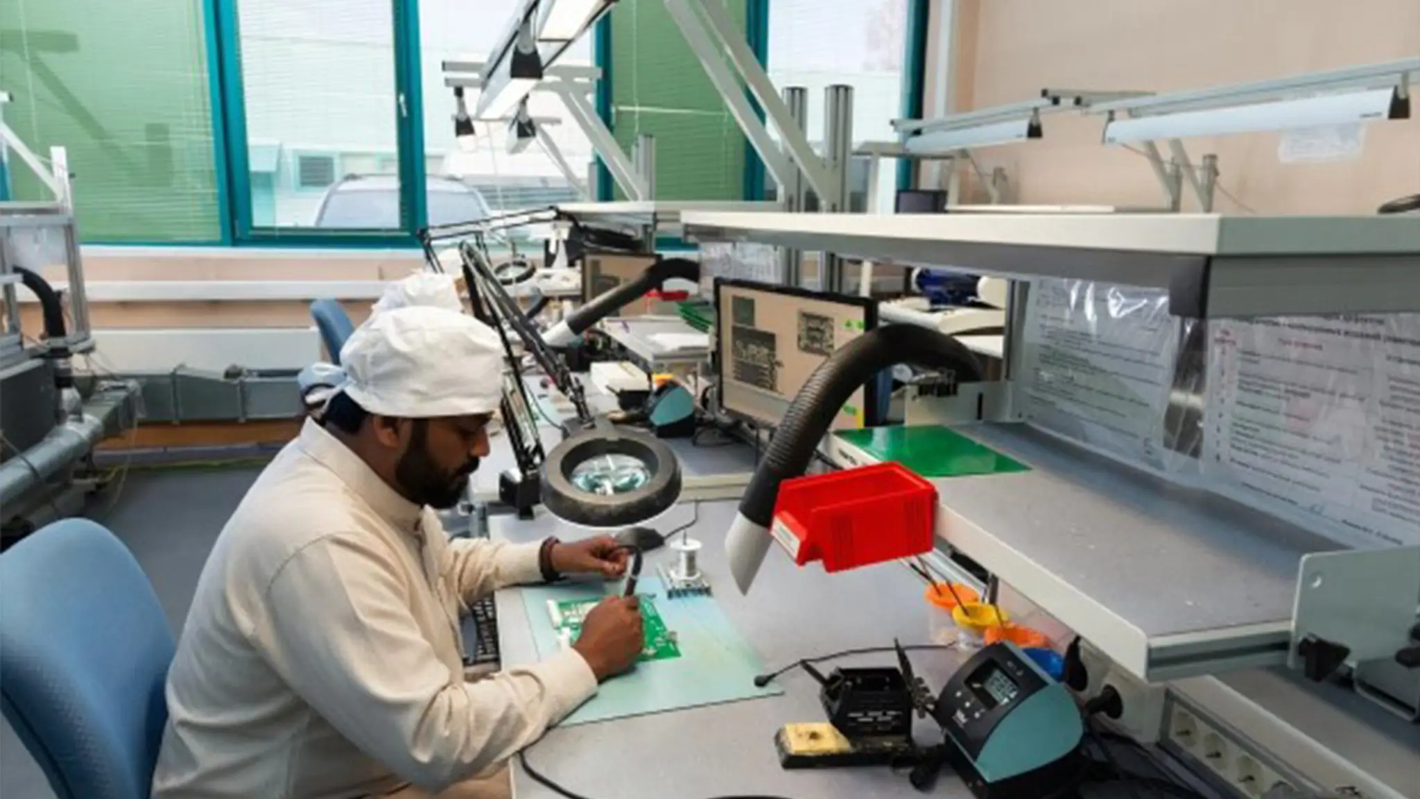 How Temperature Forcing Systems Work in Semiconductor & Electronics Testing